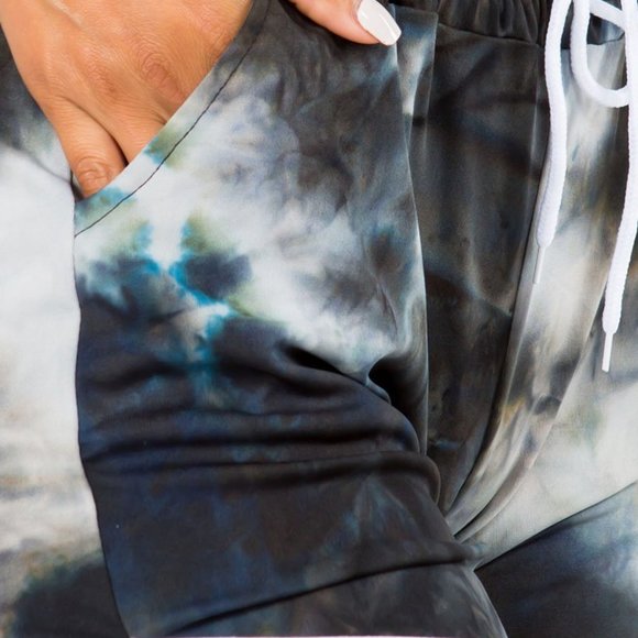 Tie Dye Track Shorts with Drawstring Tie and Side Pockets - Picture 4 of 4